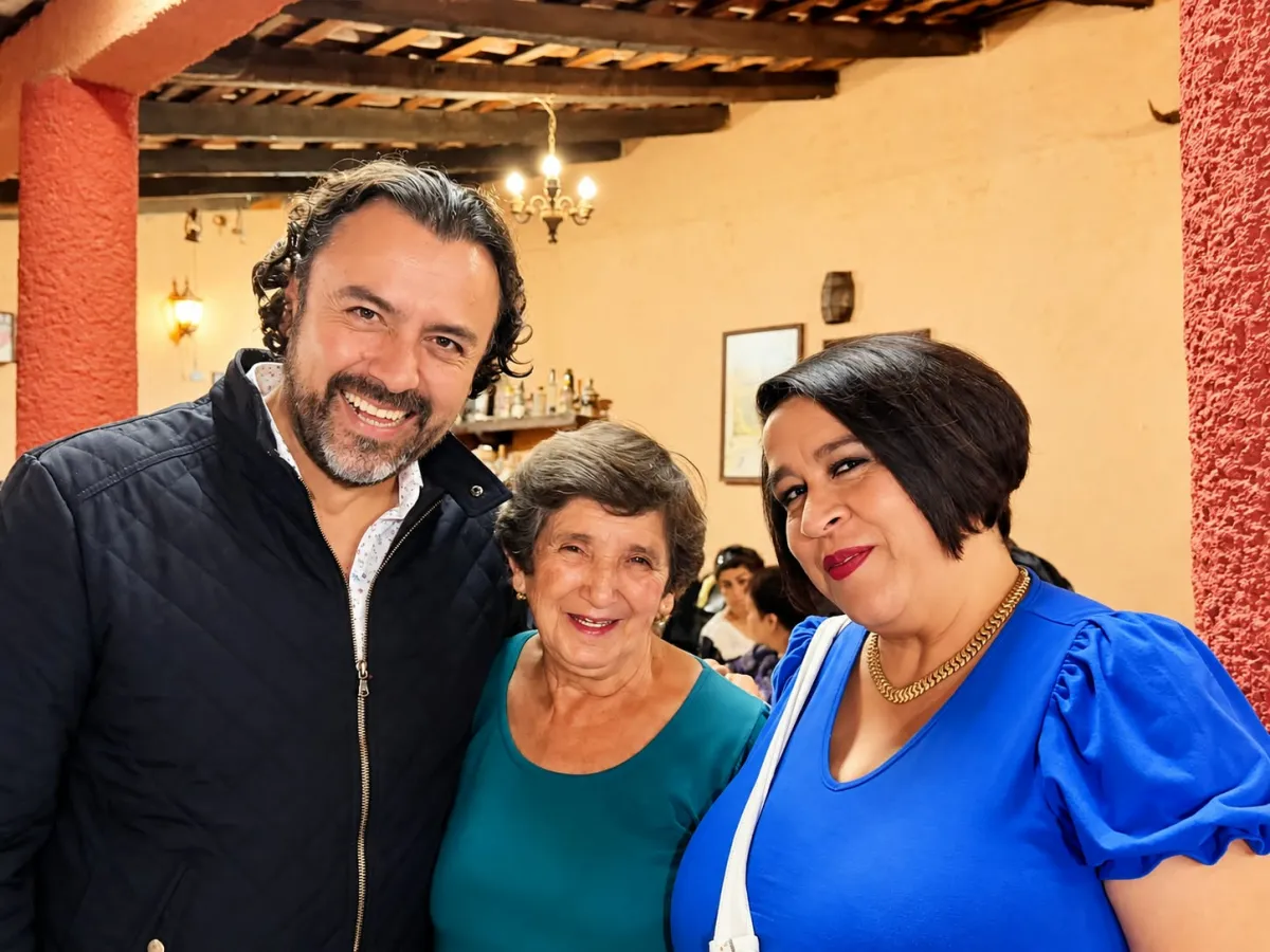 Se reúne Gil Morelos con colonos de la Dr Miguel Silva en Morelia