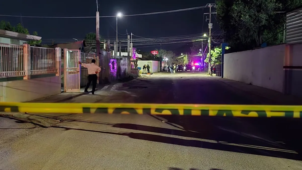 Matan a repartidor frente a negocio de pizzas en Culiacán