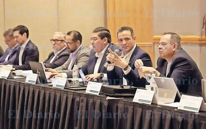 Tras 5 años, deja Bonilla la Alcaldía de Chihuahua