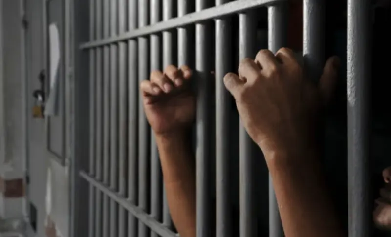 Exnotario de Veracruz recibe sentencia por fraude y venta irregular de terrenos