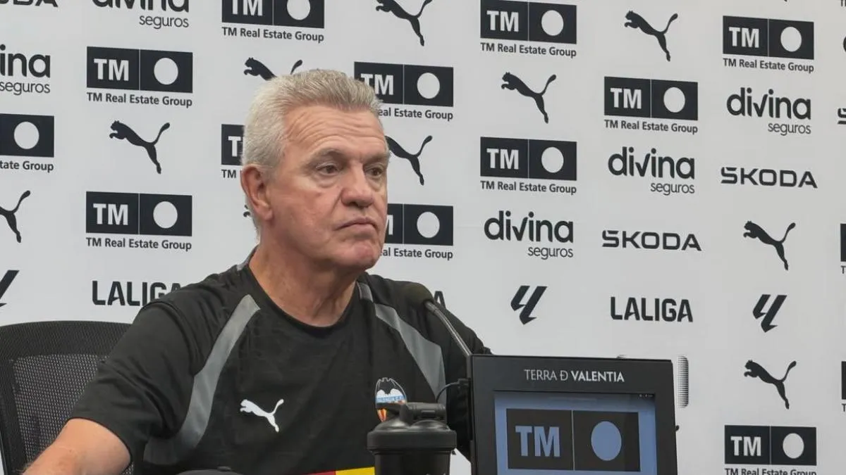Afición del Valencia explota contra Javier Aguirre y piden su renuncia