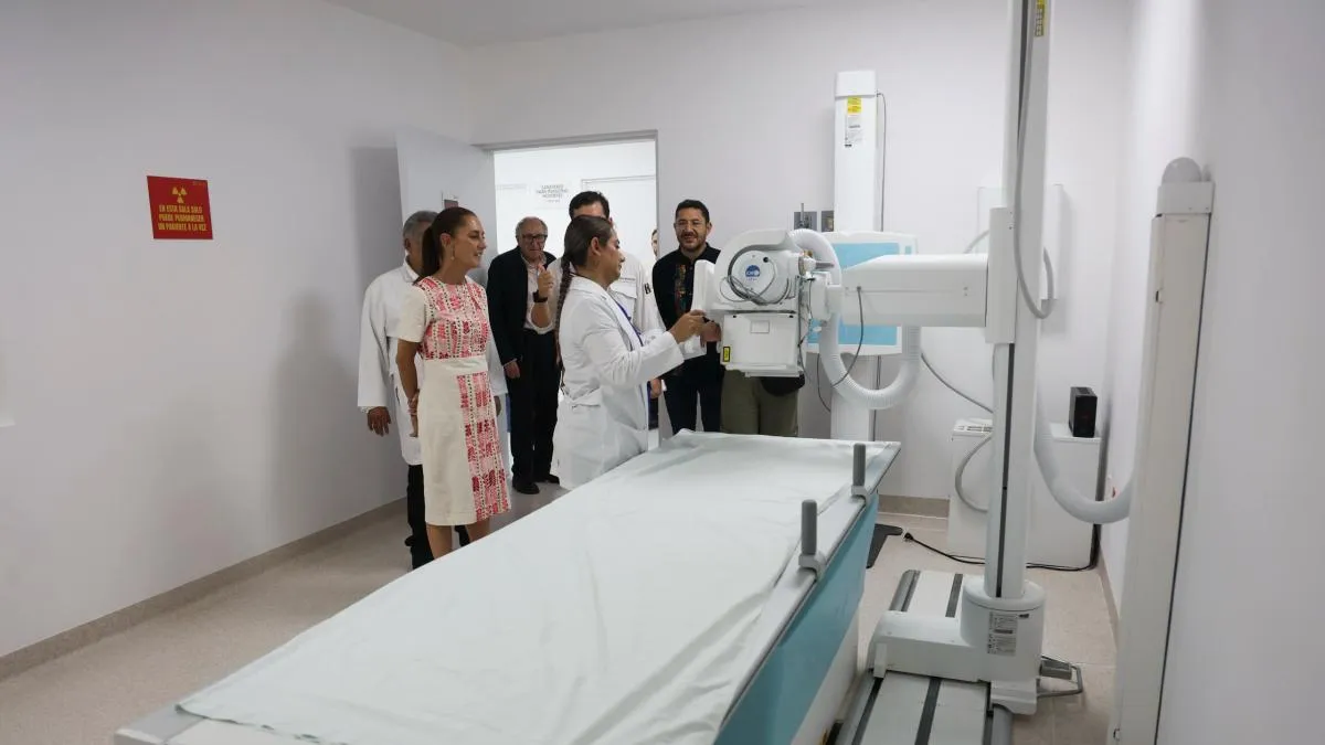 Sheinbaum acude a supervisar funcionamiento de hospital La Pastora
