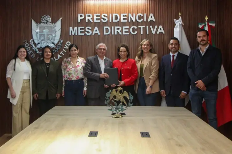 Adriana Meza Argaluza asume Presidencia de la Mesa Directiva del Congreso de Querétaro
