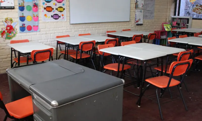 Clases siguen en Nuevo León pese a lluvias