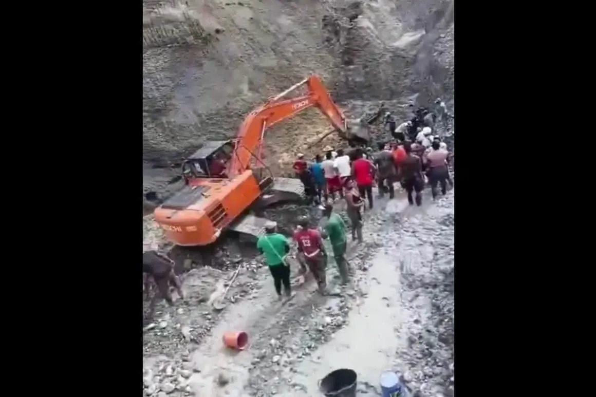 Provoca deslizamiento de tierra tragedia en mina de Colombia