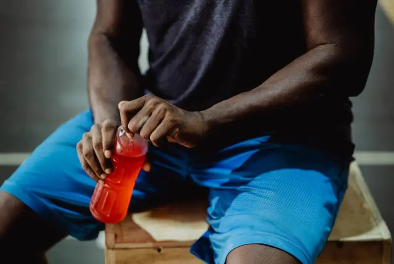 Retiran Gatorade en NY y otros estados por colorantes no declarados