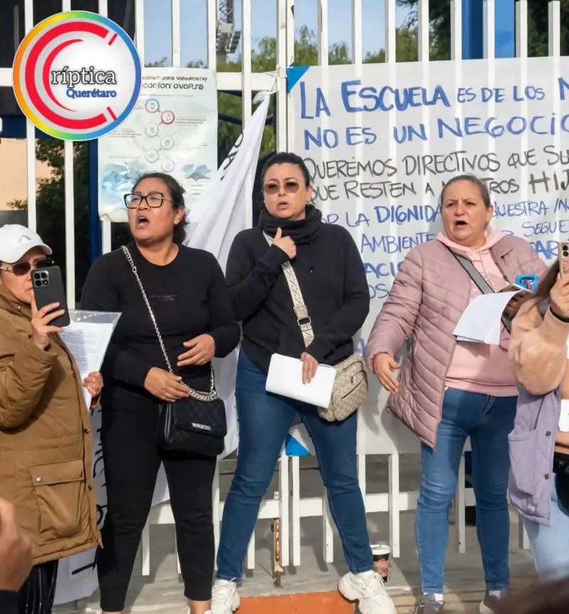 Padres de familia se manifiestan en primaria de La Pradera; piden destitución de directora por presuntos malos tratos, así como irregularidades