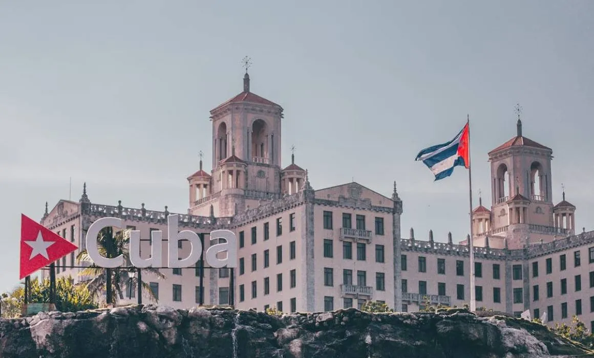Sanciona Estados Unidos a banco cubano por vínculos con Irán 