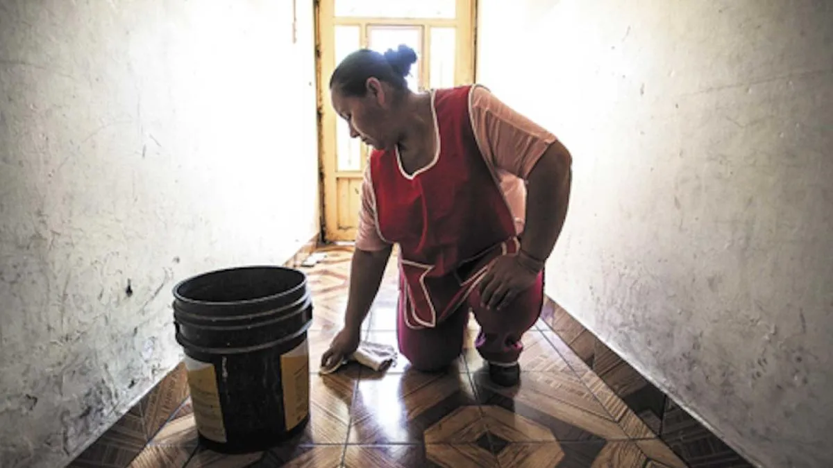 Trabajadoras del hogar proponen crear instancia especializada para garantizar sus derechos laborales