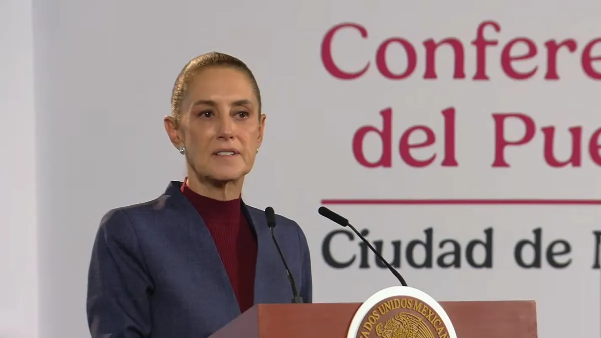 Sheinbaum cuestiona paro de transportistas y señala reunión con Alito Moreno antes de bloqueos