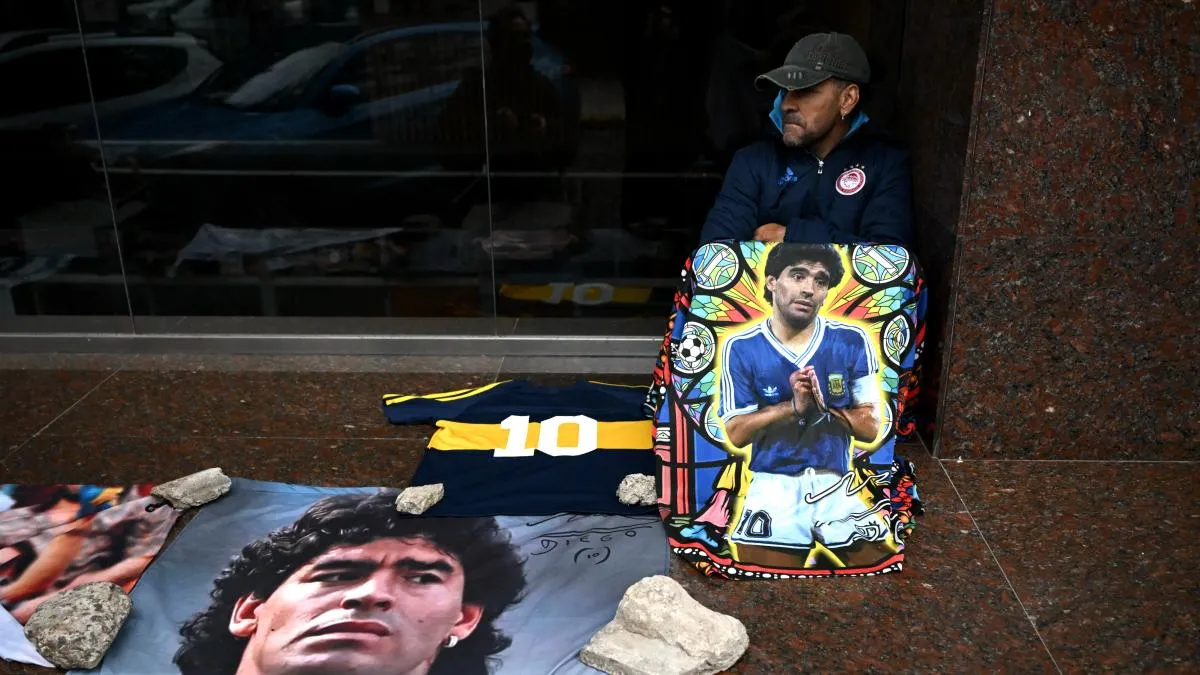 Defensa afirma que médico acusado por la muerte de Maradona fue un "chivo expiatorio"