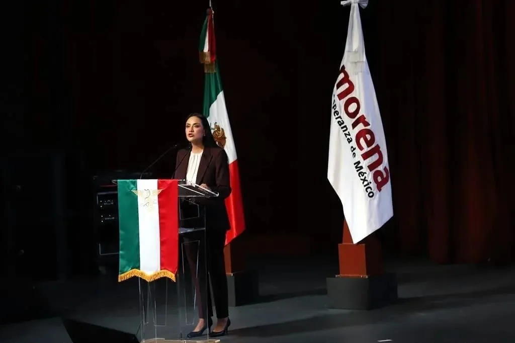 Permitirá Morena a aspirantes a alcaldías seguir en cargos
