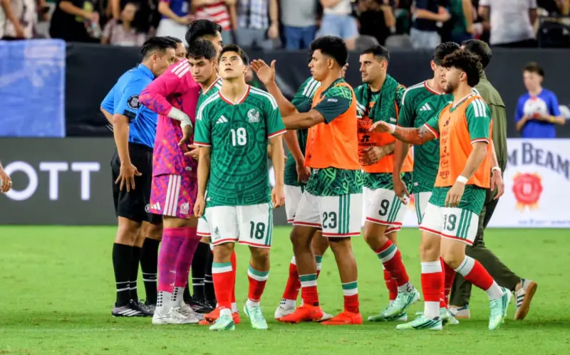 ¿Por qué varios jugadores de la Selección Mexicana abandonaron la concentración antes del juego contra Chile?