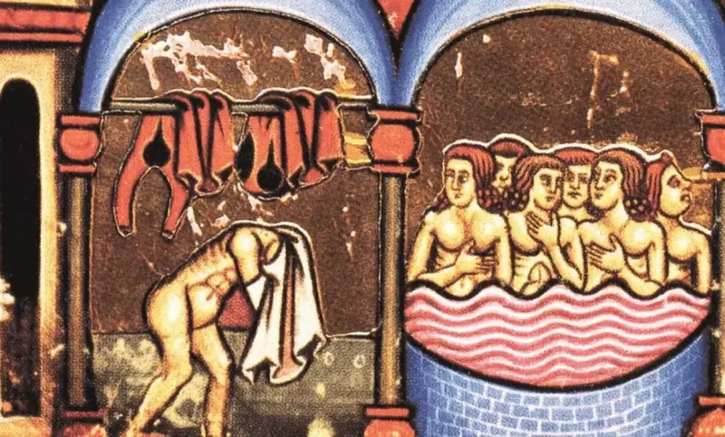 Bañarse: creencias, costumbres y advertencias a lo largo de la historia