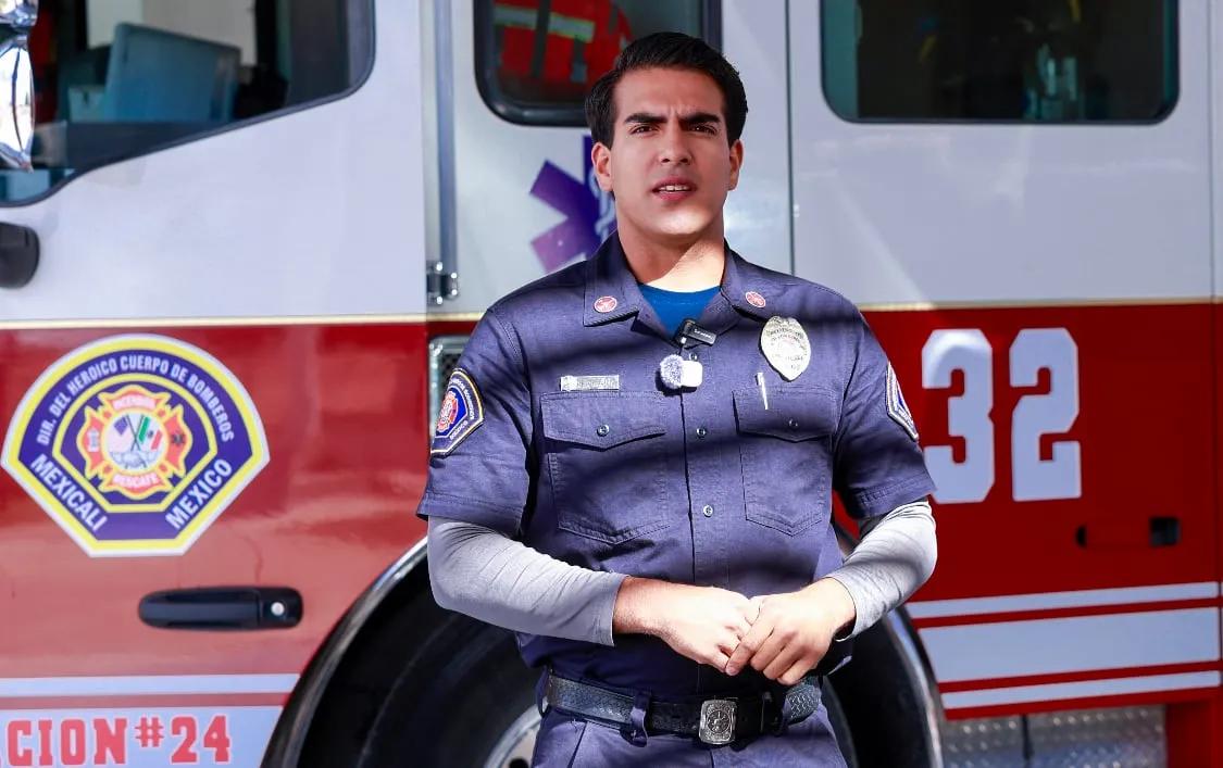 Bombero de Mexicali participa en búsqueda de personas tras tormenta Rachel en Ensenada