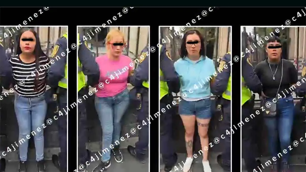 'Montoneras' atracan en calles abarrotadas del Centro de CDMX