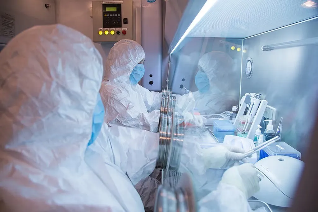 Dentro de los laboratorios de investigación de la peste, en el centro de un misterio ruso