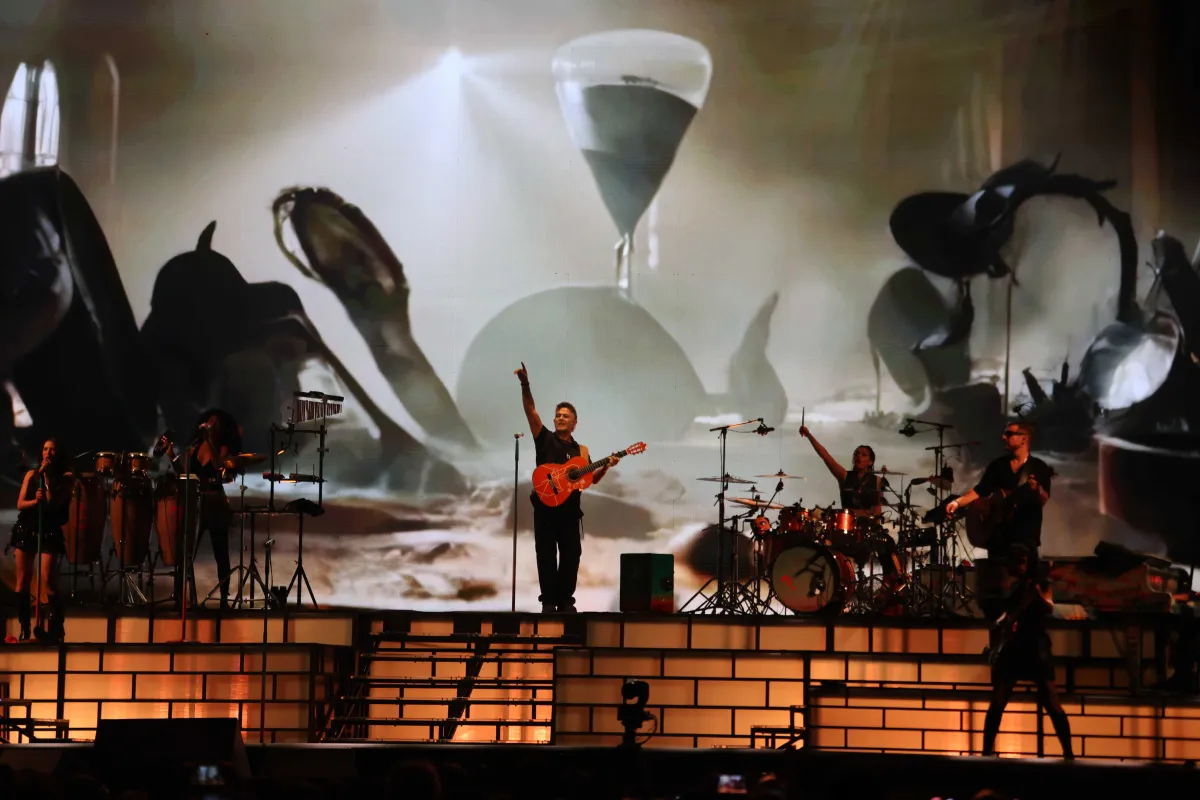Conquista Alejandro Sanz a Saltillo con su tour ‘¿Y ahora qué?’