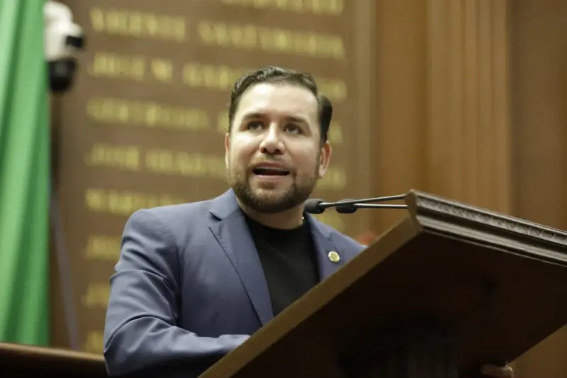 Dictamina Comisión de Reyes Galindo garantizar la libertad sindical