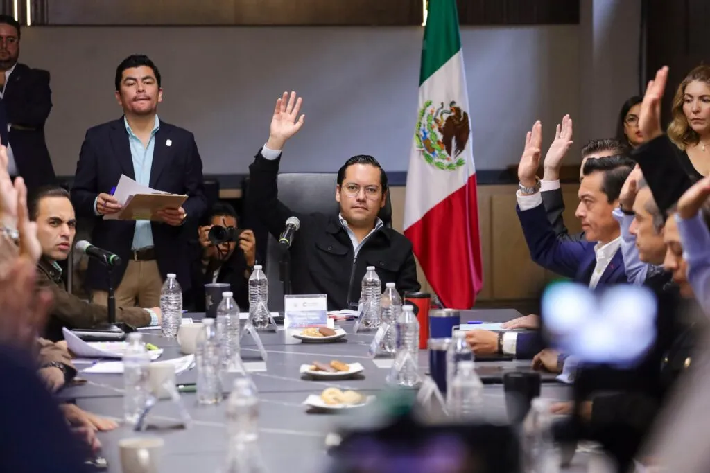 Corregidora dona terreno para construir bachillerato nacional “Margarita Maza”