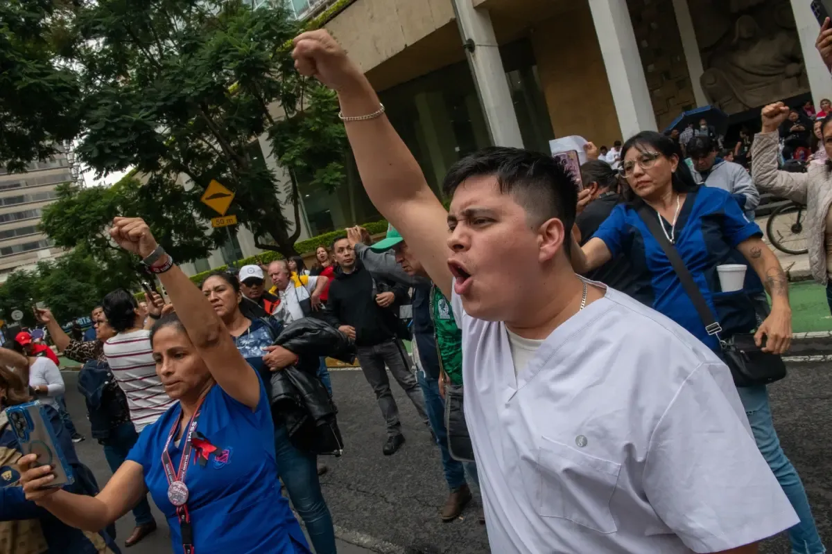 Paro en el IMSS: base trabajadora rechaza aumento y exige cambio sindical