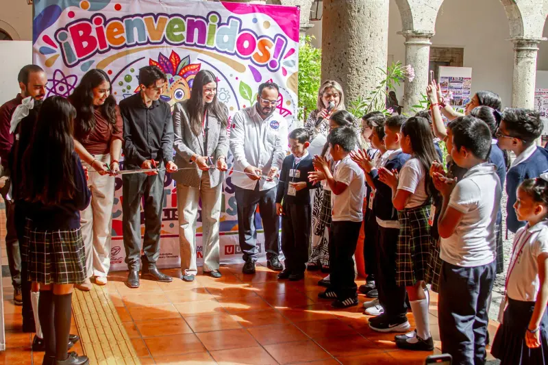 Niñas y niños presentan 38 proyectos científicos en el Congreso de Jalisco