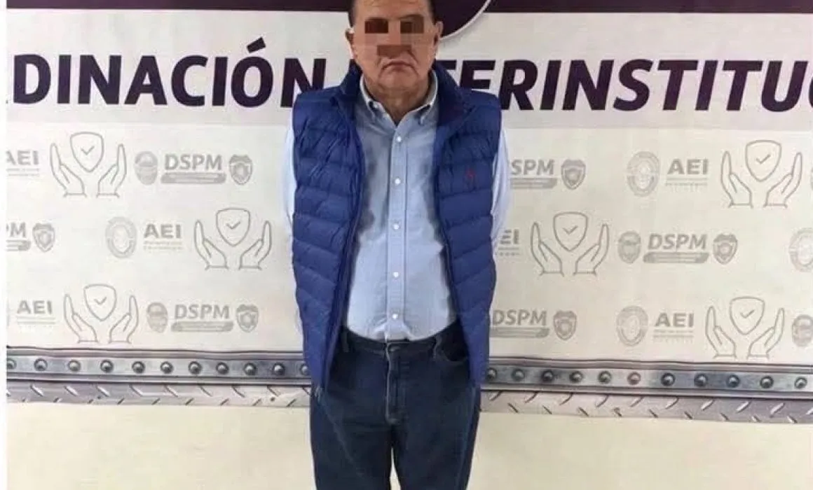 César Jáuregui, exfiscal de Chihuahua, ingresa al penal del Altiplano por traición a la patria