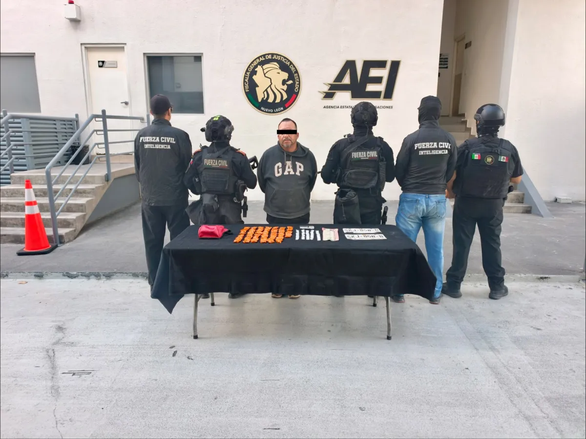 Detienen en Galeana a 2 presuntos integrantes de grupo criminal