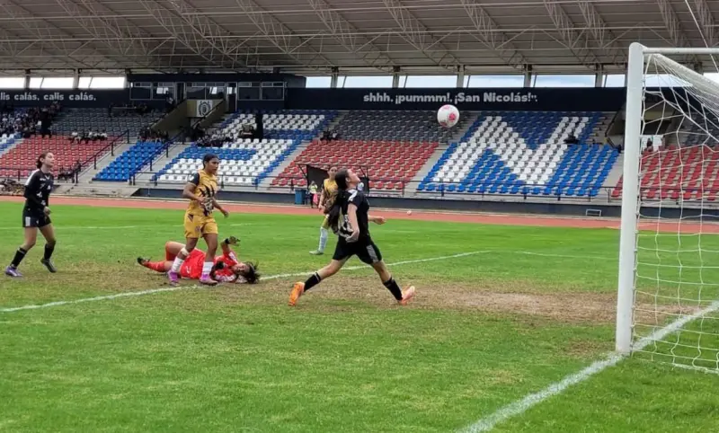 Golea Atlético Morelia-UMSNH y se apodera del liderato de TDP Femenil