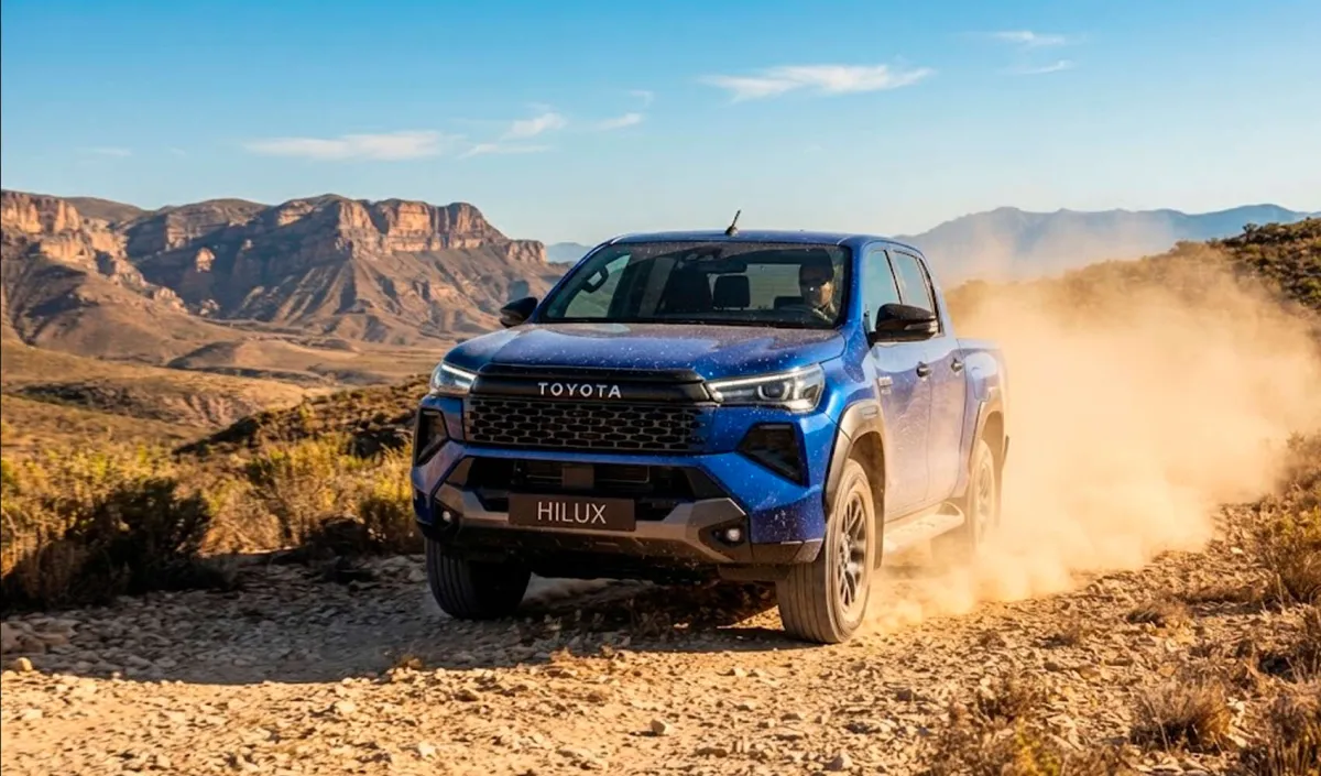 Toyota Hilux cambia de era: más tecnología sin renunciar a ser indestructible