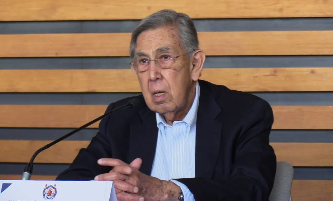 Fallece Cuauhtémoc Cárdenas