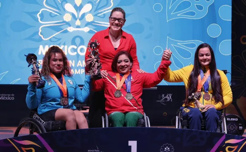 Amalia Pérez se corona en el Open Championships de Parapowerlifting