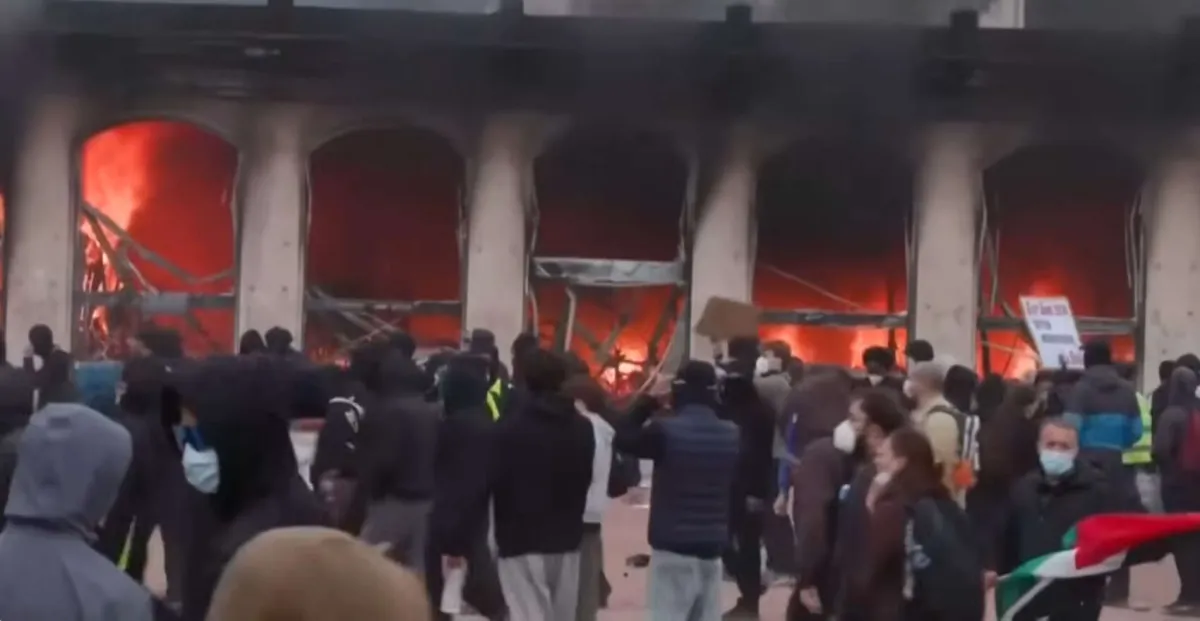 Francia arde: 400 detenidos en la revuelta de los estudiantes y el regreso de los chalecos amarillos