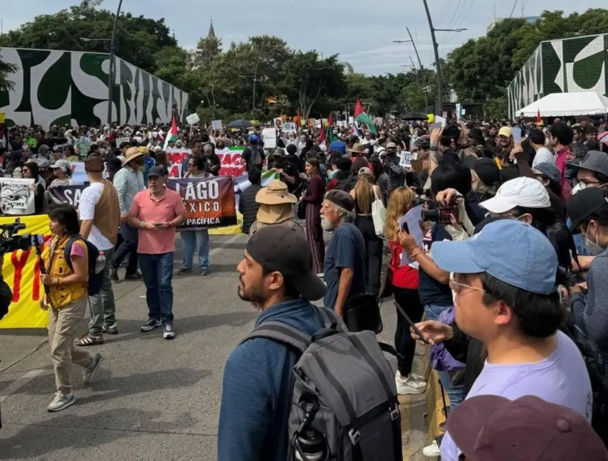 Gobierno de Jalisco reporta 10 detenidos por agresiones durante protesta por calidad del agua