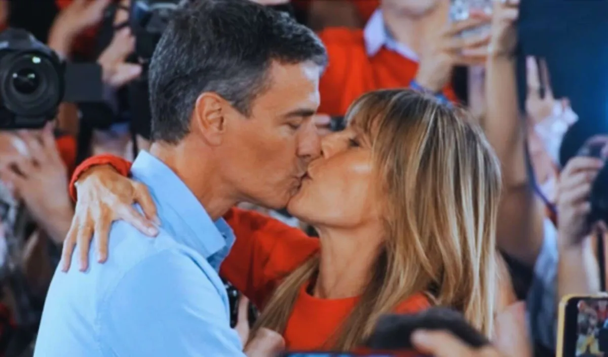 Sánchez convierte a Begoña Gómez en protagonista de la precampaña
