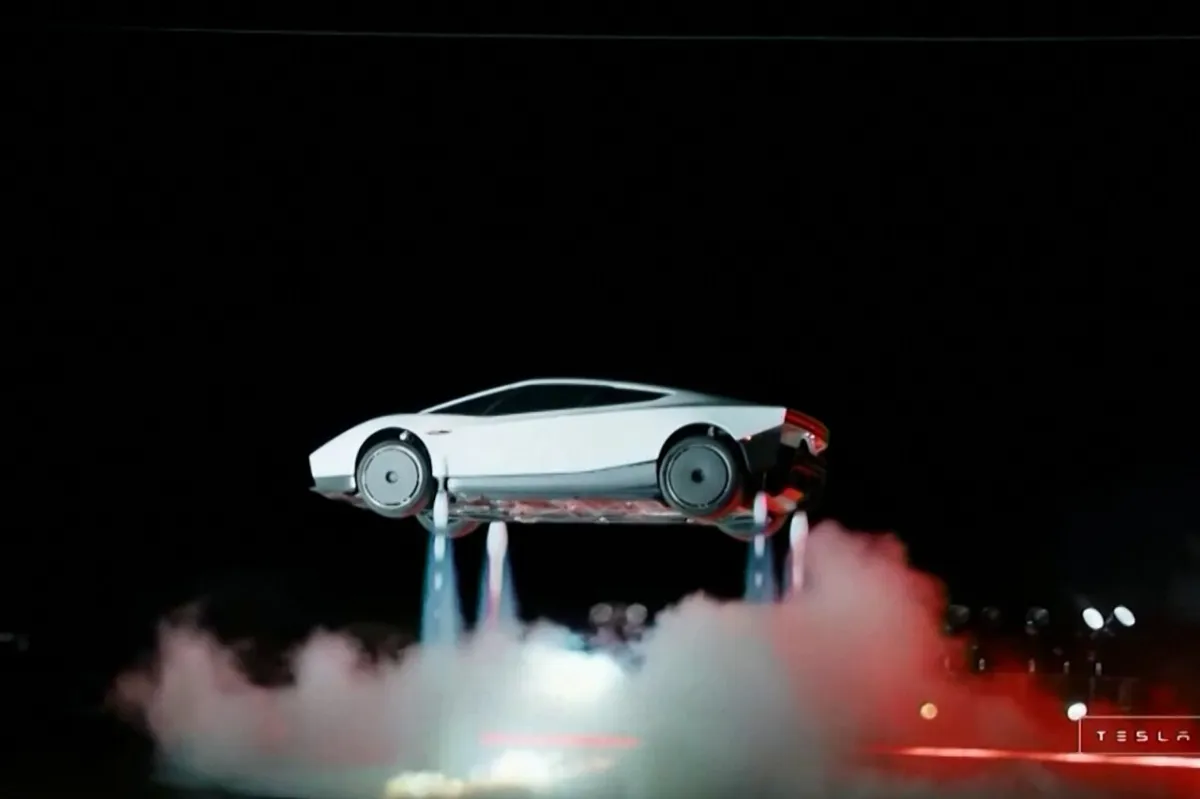 Elon Musk presenta el auto “volador” de Tesla, pero reconoce que no es necesariamente seguro para todos