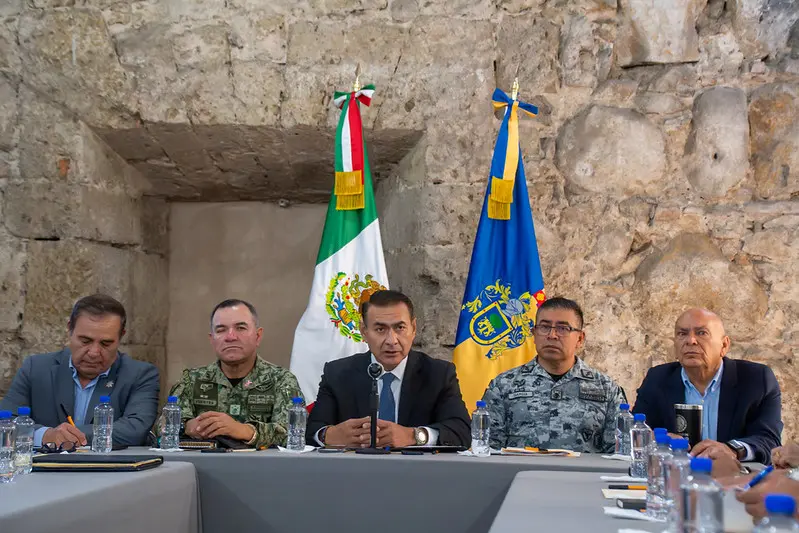 Acuerdan reforzar seguridad y obras en San Andrés Cohamiata