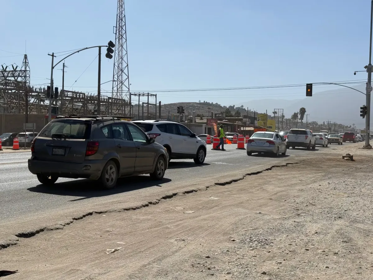Urgen coordinar obras carreteras en Ensenada para evitar crisis vial