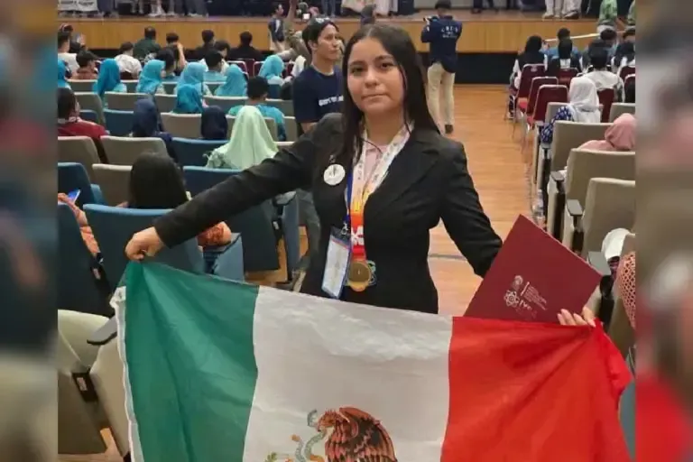 Ángela Karime, la estudiante que ganó medalla de oro en Indonesia por crear un extintor acústico