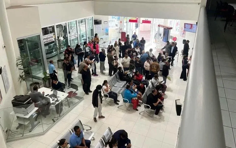 Levanta cortinas Monte de Piedad tras un año de huelga