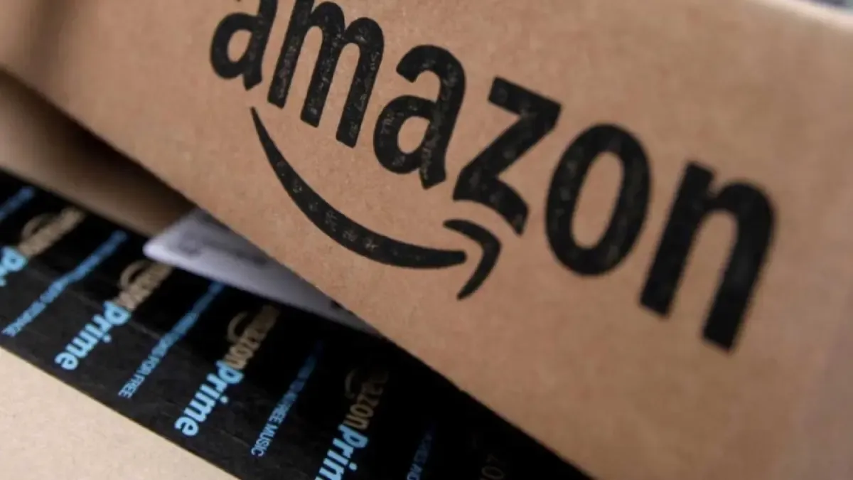 Amazon lanza 2 nuevos dispositivos portátiles de escucha y registro de información de usuarios con IA