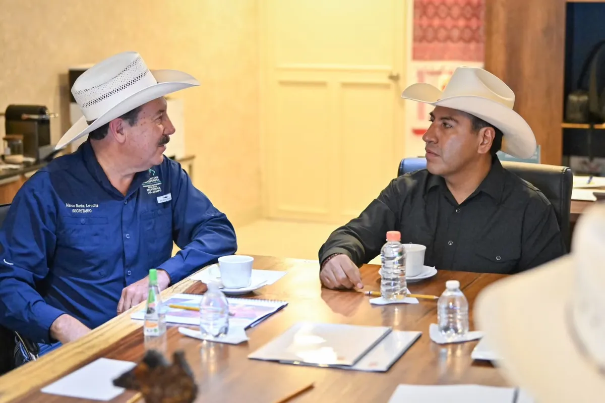 Encabeza Eduardo Ramírez reunión de trabajo con el Gabinete de la Secretaría del Campo