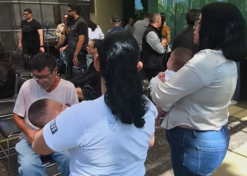 Madres de prematuros exigen abasto de medicamentos e insumos en HGT