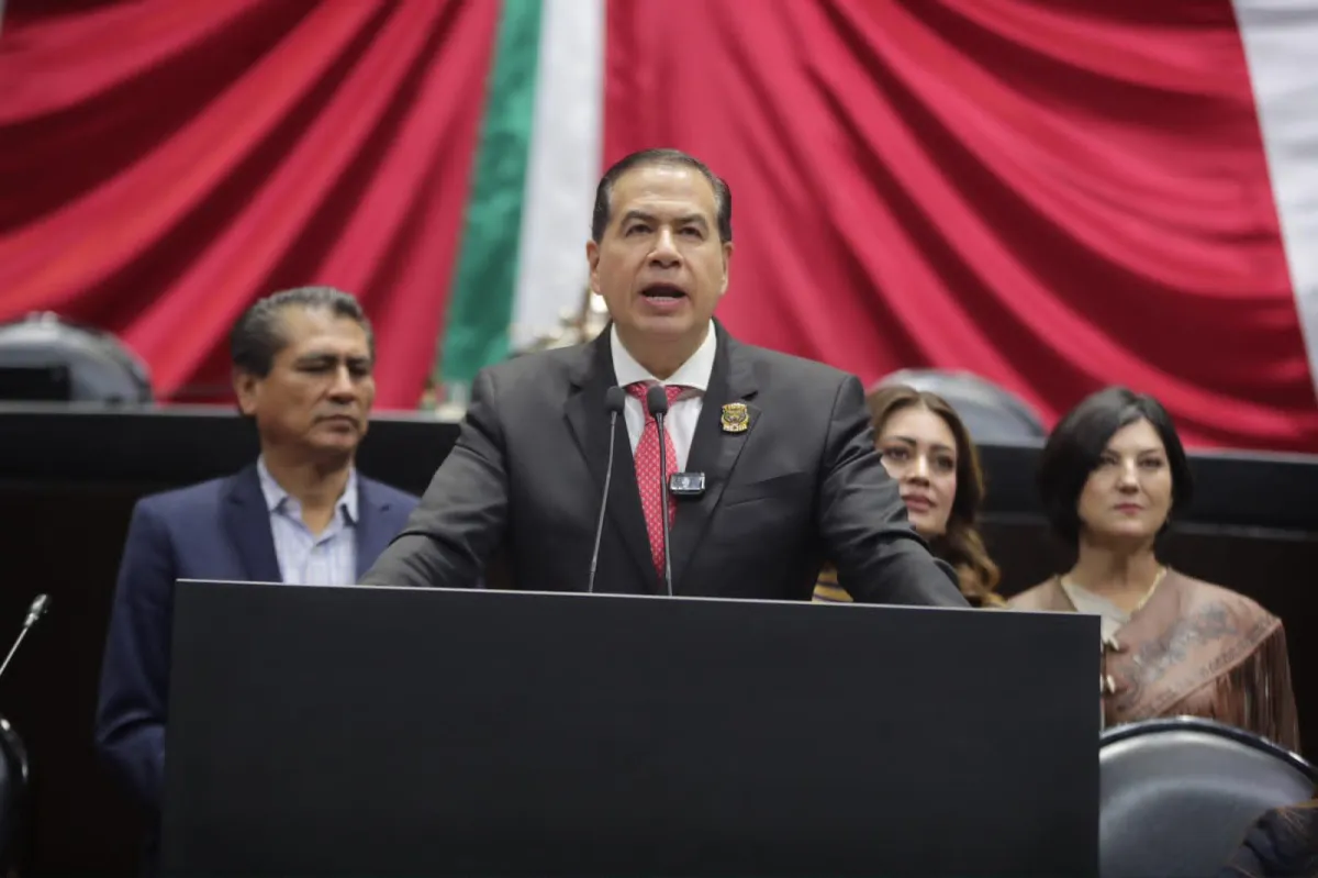Aprueban diputados iniciativa de Mejía Berdeja contra el reclutamiento forzado