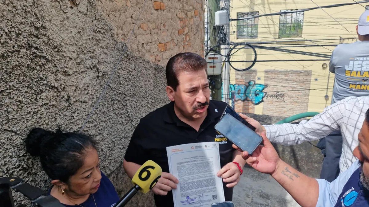 Reparte Manos Tapatías 600 mil litros de agua gratuita en Guadalajara