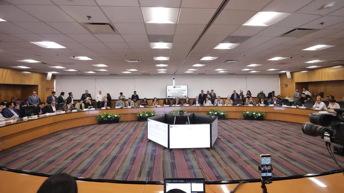 Diputados aprueban en comisiones límites a deducciones y pérdidas fiscales