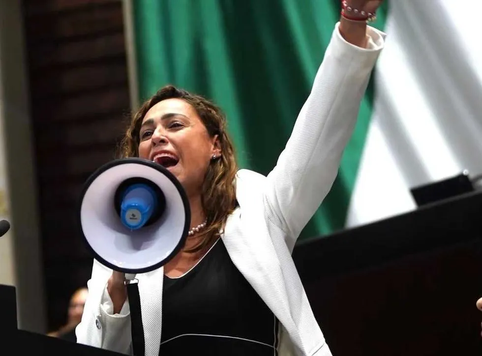 Abigail Arredondo reporta dos iniciativas aprobadas en Diputados