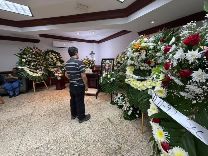 ‘Se les ha quitado autoridad a los docentes’: secretario de sección 35 del SNTE, tras asesinato de subdirectora de secundaria
