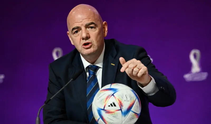 Suiza da la espalda a Infantino y el presidente de la FIFA pierde apoyo en casa