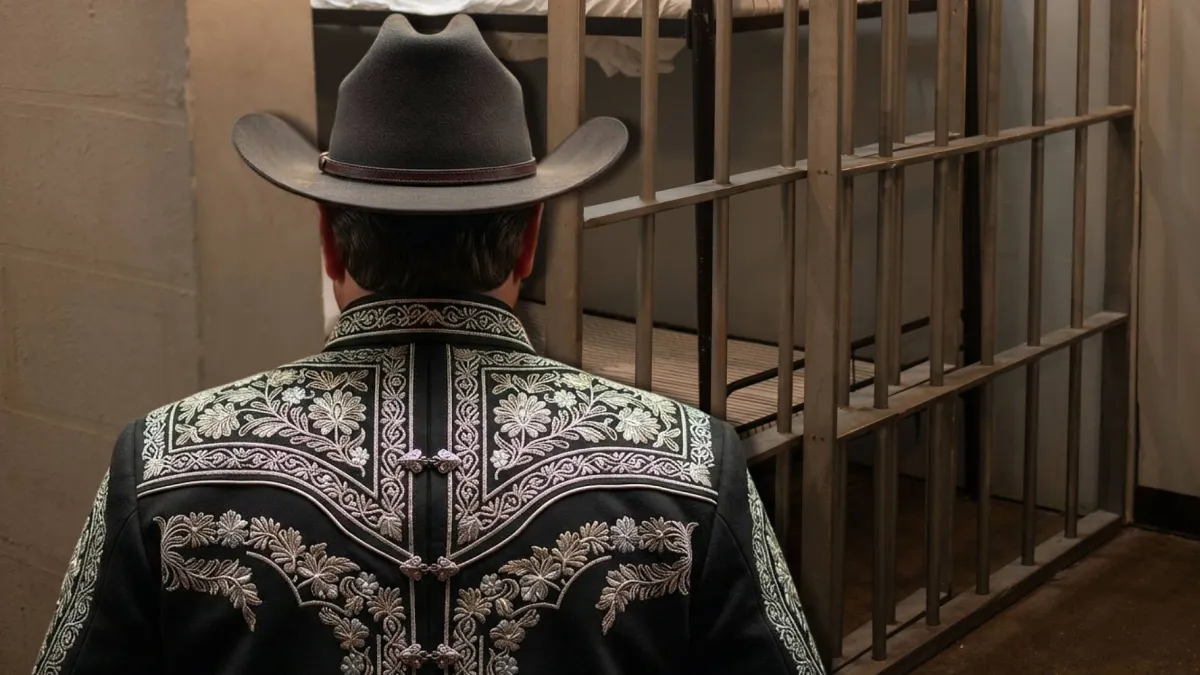 Ramón Ayala Jr. se entrega a las autoridades tras denuncia de presunta agresión sexual: ¿Qué se sabe?